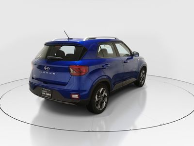 2025 Hyundai Venue - Photo 7