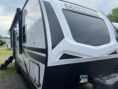 2022 KZ Connect C251BHK — front three-quarter view