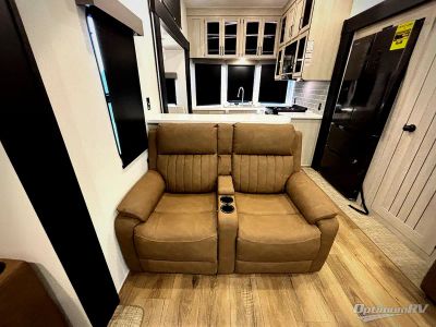 2027 Forest River Puma Vista — photo 12 view