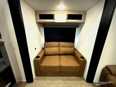 2027 Forest River Puma Vista — photo 13 view