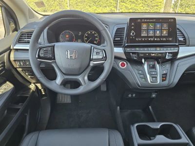 2026 Honda Odyssey — photo 12 view