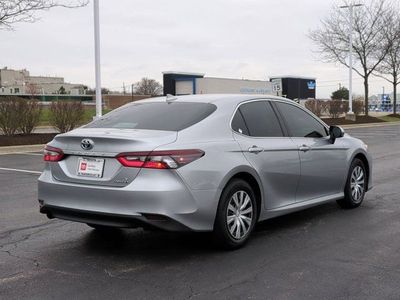 2022 Toyota Camry Hybrid - Photo 5