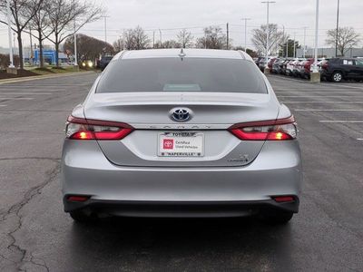 2022 Toyota Camry Hybrid - Photo 6