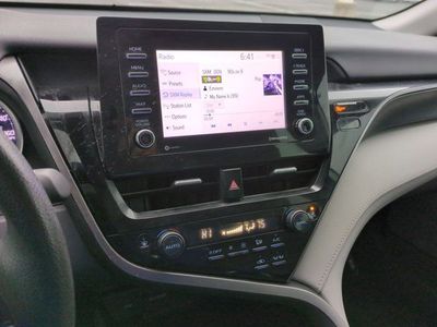 2022 Toyota Camry Hybrid - Photo 11