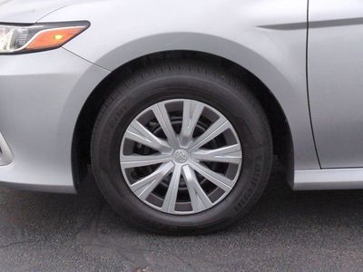 2022 Toyota Camry Hybrid - Photo 7