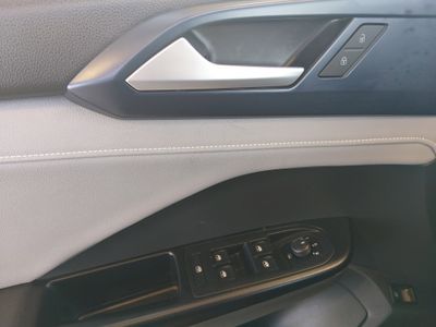 2024 Volkswagen Taos - Photo 18