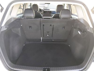 2024 Volkswagen Taos - Photo 11
