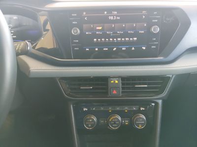 2024 Volkswagen Taos - Photo 19