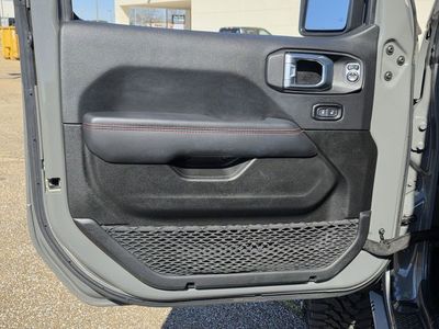 2021 Jeep Wrangler - Photo 15