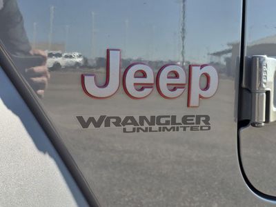 2021 Jeep Wrangler - Photo 31