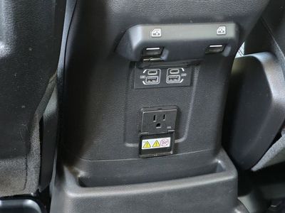 2021 Jeep Wrangler - Photo 17