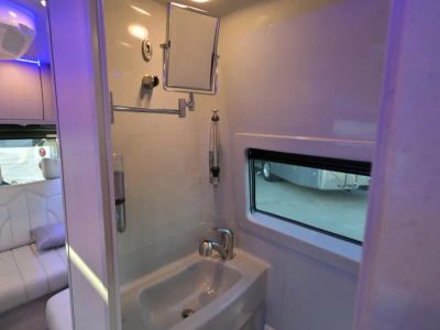 2024 Grech RV STRADA-ION AWD - Photo 16