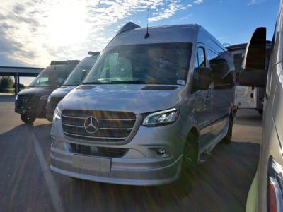 2024 Grech RV STRADA-ION AWD - Photo 26
