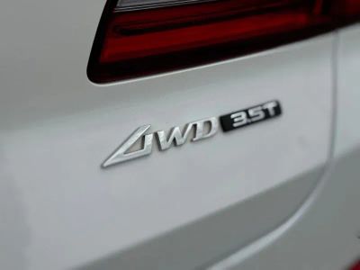 2024 Genesis GV80 — photo 18 view
