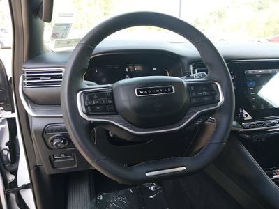 2024 Jeep Wagoneer L - Photo 12