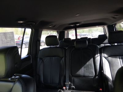 2024 Jeep Wagoneer L - Photo 18