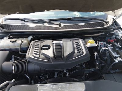 2024 Jeep Wagoneer L - Photo 9