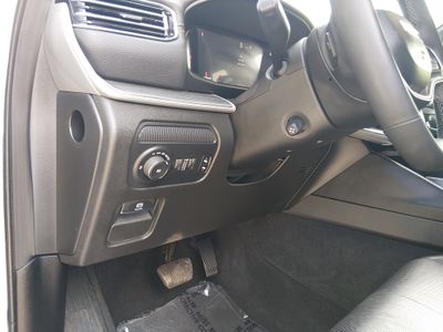 2024 Jeep Wagoneer L - Photo 13