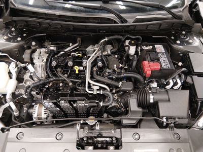 2024 Nissan Altima — photo 9 view