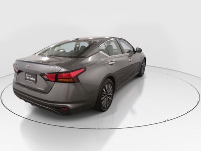 2024 Nissan Altima — photo 7 view