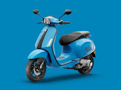 2026 Vespa Sprint 50 S — front three-quarter view
