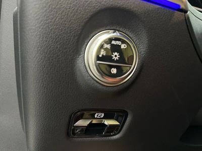 2026 Mercedes-Benz C-Class - Photo 18