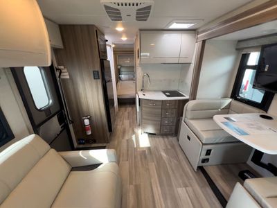 2026 Thor Motor Coach DELANO - Photo 6