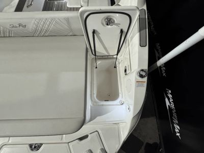 2025 Sea Ray ECT 6.2L MPI DTS BR4 - Photo 12