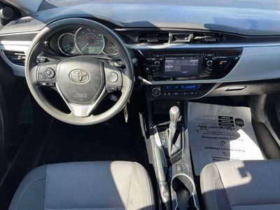 2015 Toyota Corolla - Photo 16