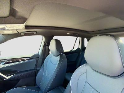 2026 Volkswagen Tiguan — photo 27 view