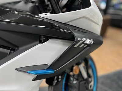 2026 CFMOTO 675SS - Photo 9