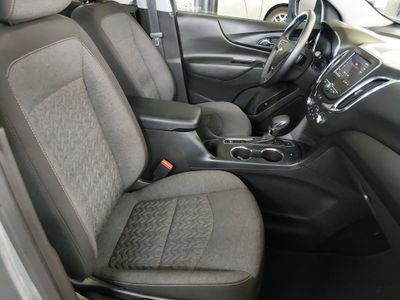 2024 Chevrolet Equinox — photo 15 view