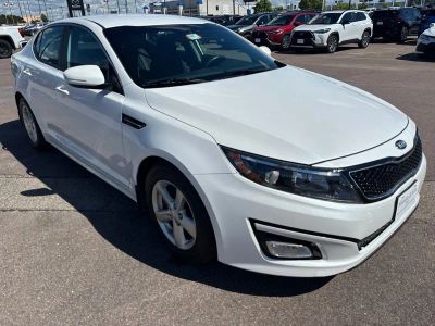 2015 Kia Optima — rear three-quarter view