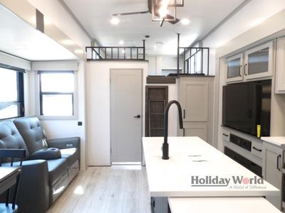 2026 Keystone Montana High Country — interior view