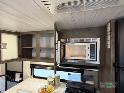 2022 Forest River RV Wildwood X-Lite - Photo 19