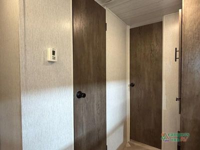 2022 Forest River RV Wildwood X-Lite - Photo 23