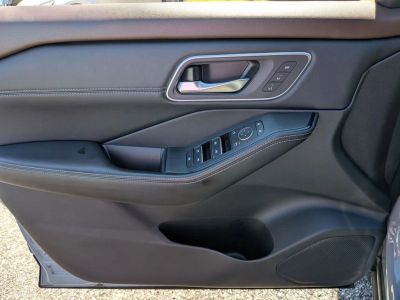 2021 Nissan Rogue — photo 24 view