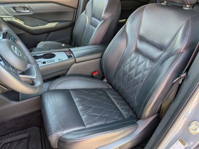 2021 Nissan Rogue — photo 11 view