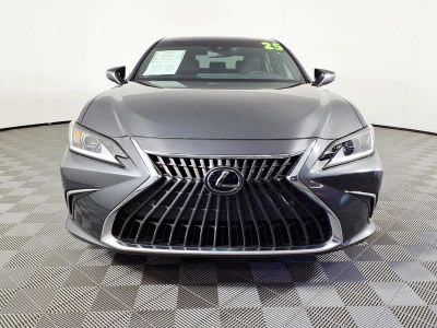 2025 Lexus ES — side profile view