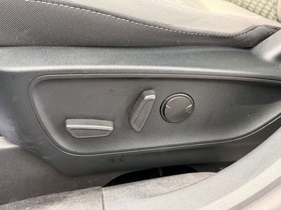 2022 Ford Escape SE - Photo 18