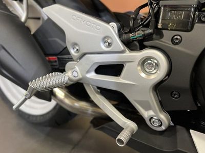 2026 CFMOTO 450SS - Photo 17
