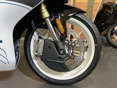 2026 CFMOTO 450SS - Photo 10