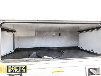 2026 Thor Motor Coach Quantum - Photo 8