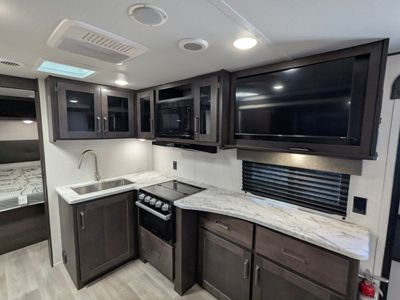 2023 Grand Design Transcend XPLOR - Photo 12