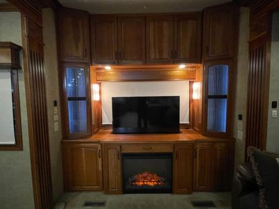 2015 DRV Luxury Suites Mobile Suites - Photo 25