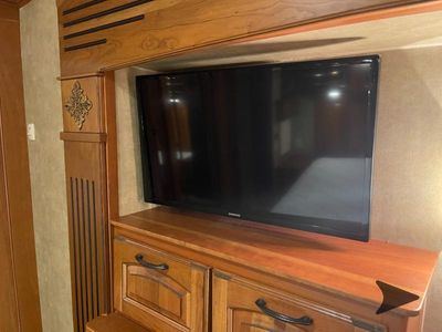 2015 DRV Luxury Suites Mobile Suites - Photo 56