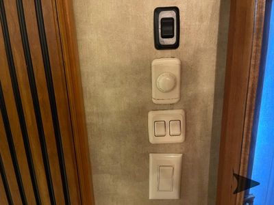 2015 DRV Luxury Suites Mobile Suites - Photo 28