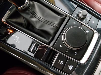 2025 Mazda CX-30 - Photo 22