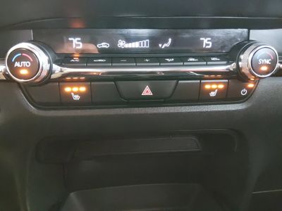 2025 Mazda CX-30 - Photo 19