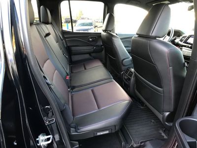 2019 Honda Ridgeline Black Edition - Photo 11